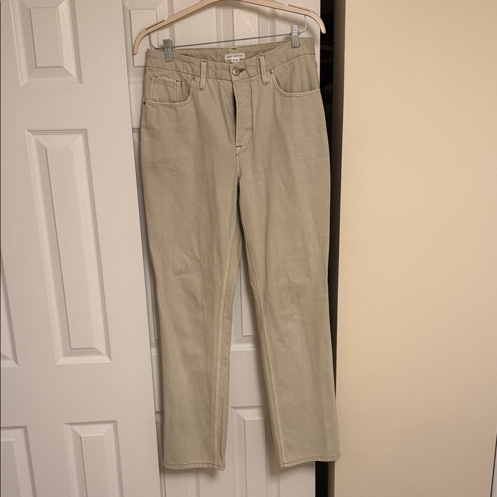 Good American Straight Leg Jeans in Cream